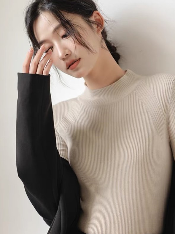 Lauren Mid Neck Knit Top