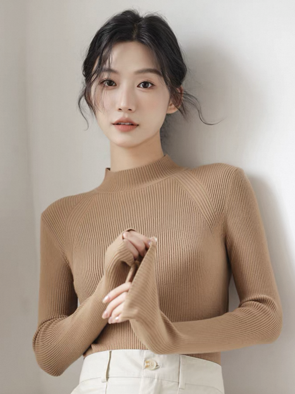 Lauren Mid Neck Knit Top