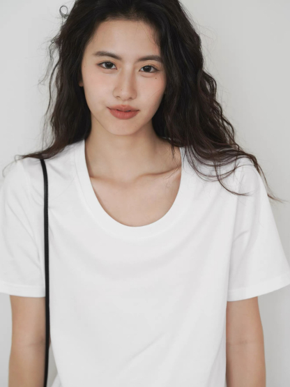 Kira Round Neck Tee