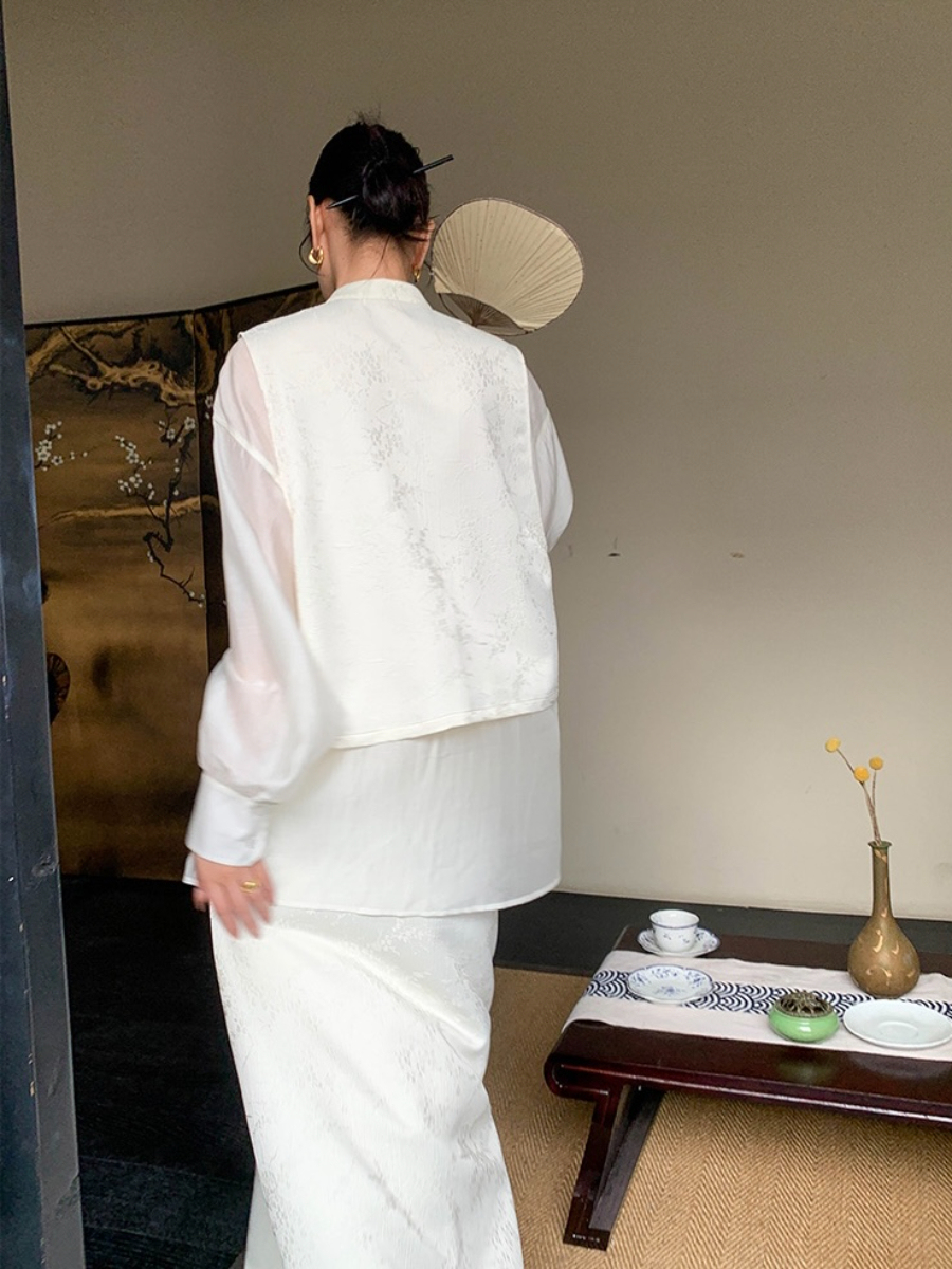 Cang Yen Jacquard Pankou Top & Skirt Set-The Black Bow-