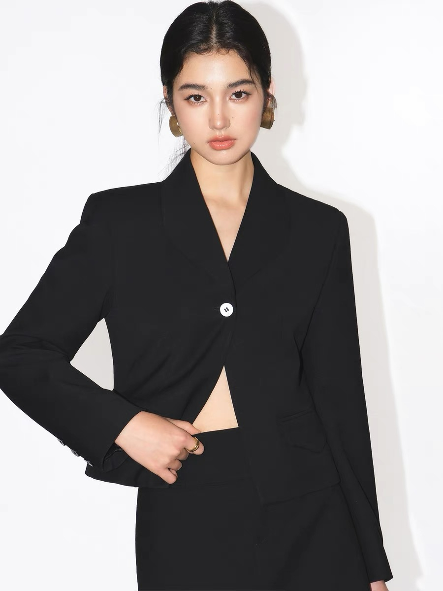 Kendall Single Button Short Blazer-The Black Bow-