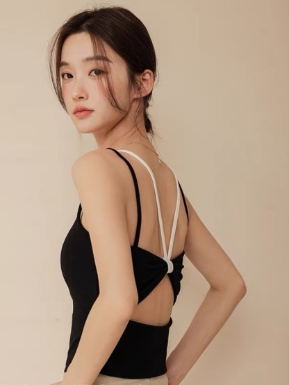 Leura Fake Two Pieces Strappy Padded Top
