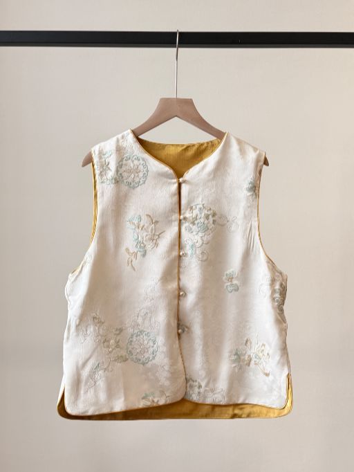 Shuang Di Two Sided Oriental Vest
