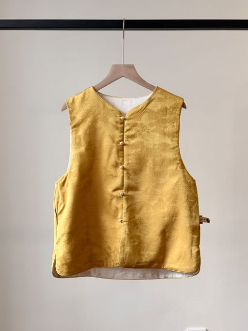 Shuang Di Two Sided Oriental Vest