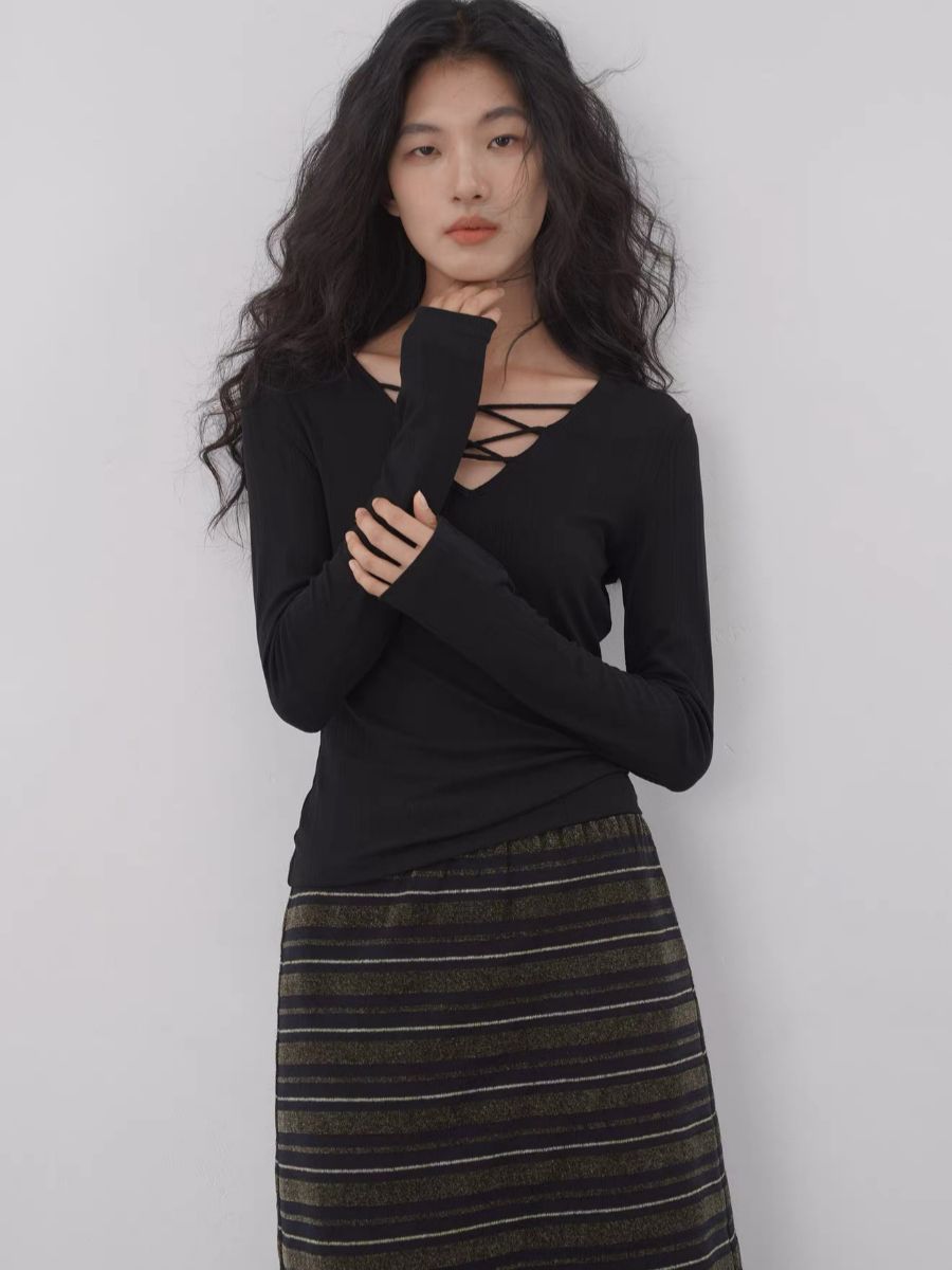 Kylan Criss Cross Long Sleeve Top