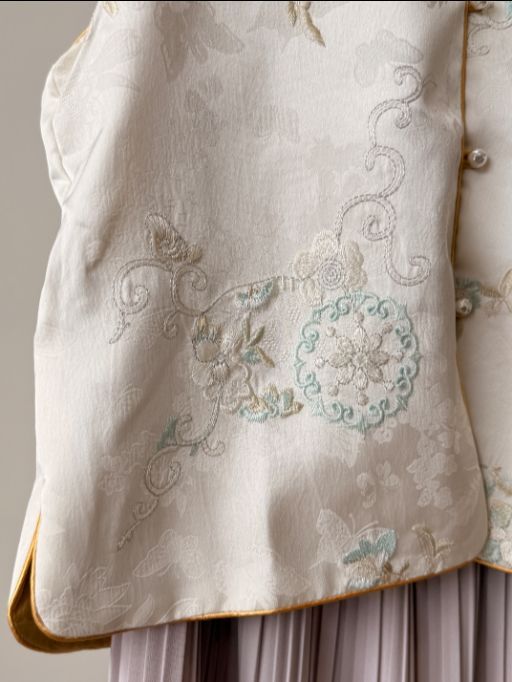 Shuang Di Two Sided Oriental Vest