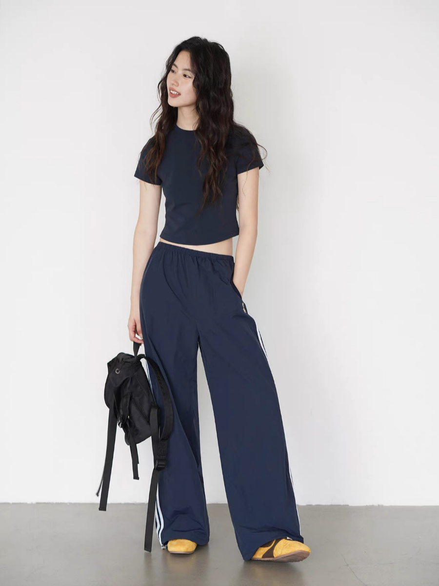 Keddy Bear Bear Crop Top