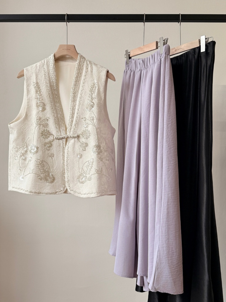 Shuang Ni Sequin Oriental Vest