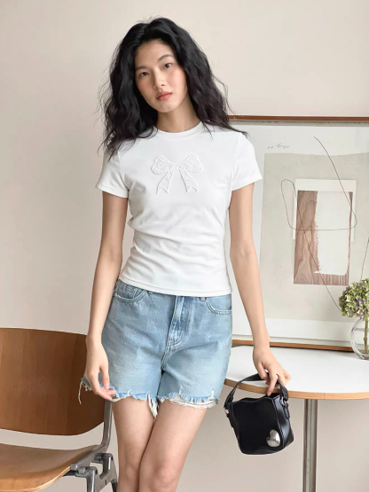 Kitt Ribbon Fitted Tee