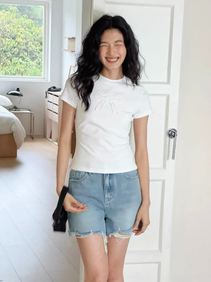 Kitt Ribbon Fitted Tee
