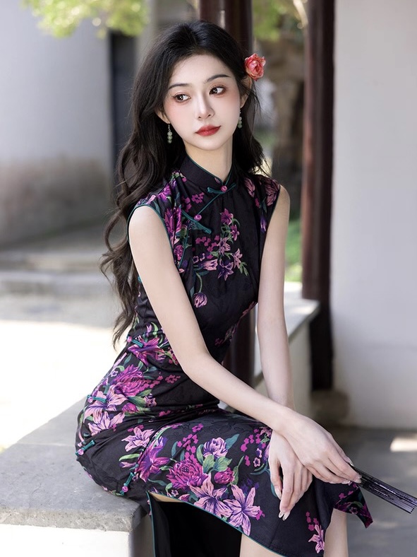 Ci Na Cap Sleeve Floral Cheongsam