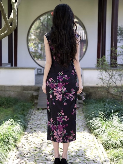 Ci Na Cap Sleeve Floral Cheongsam