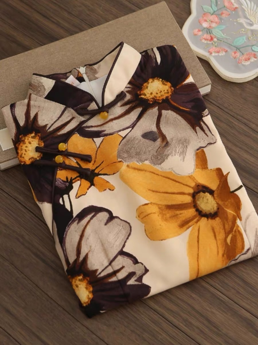 Ci Ping Floral Cheongsam