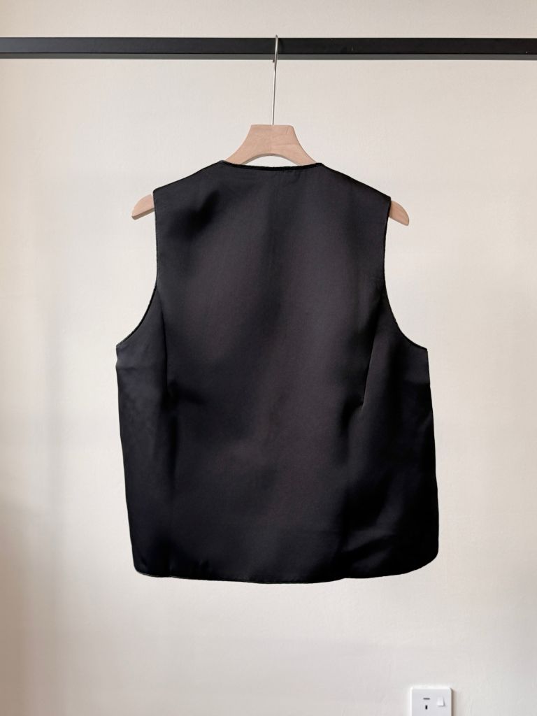 Shuang Niu Two Sided Jacquard Oriental Vest