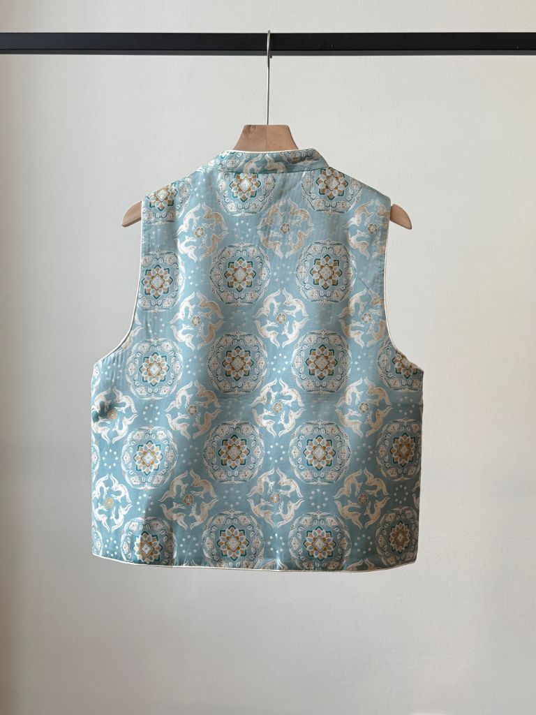 Shuang Fang Oriental Vest