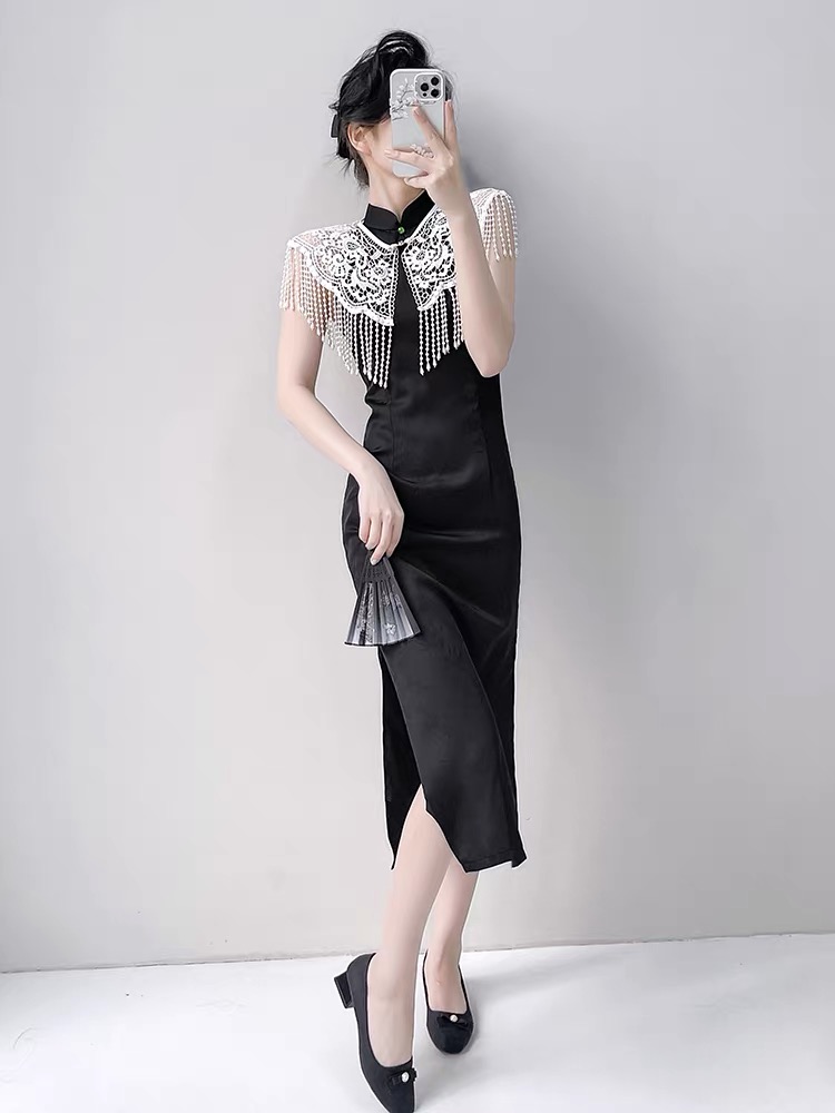 Ci Pei Halter Neck Cheongsam