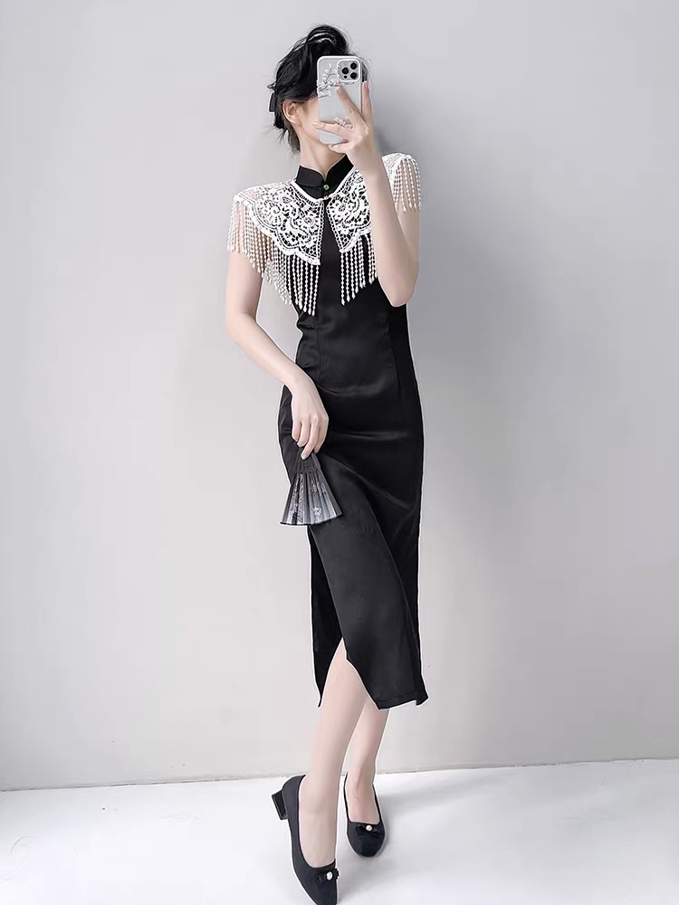 Ci Pei Halter Neck Cheongsam