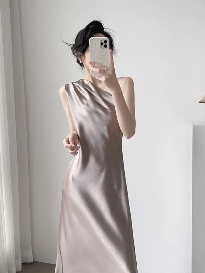 Margot Single Shoulder Satin Dress