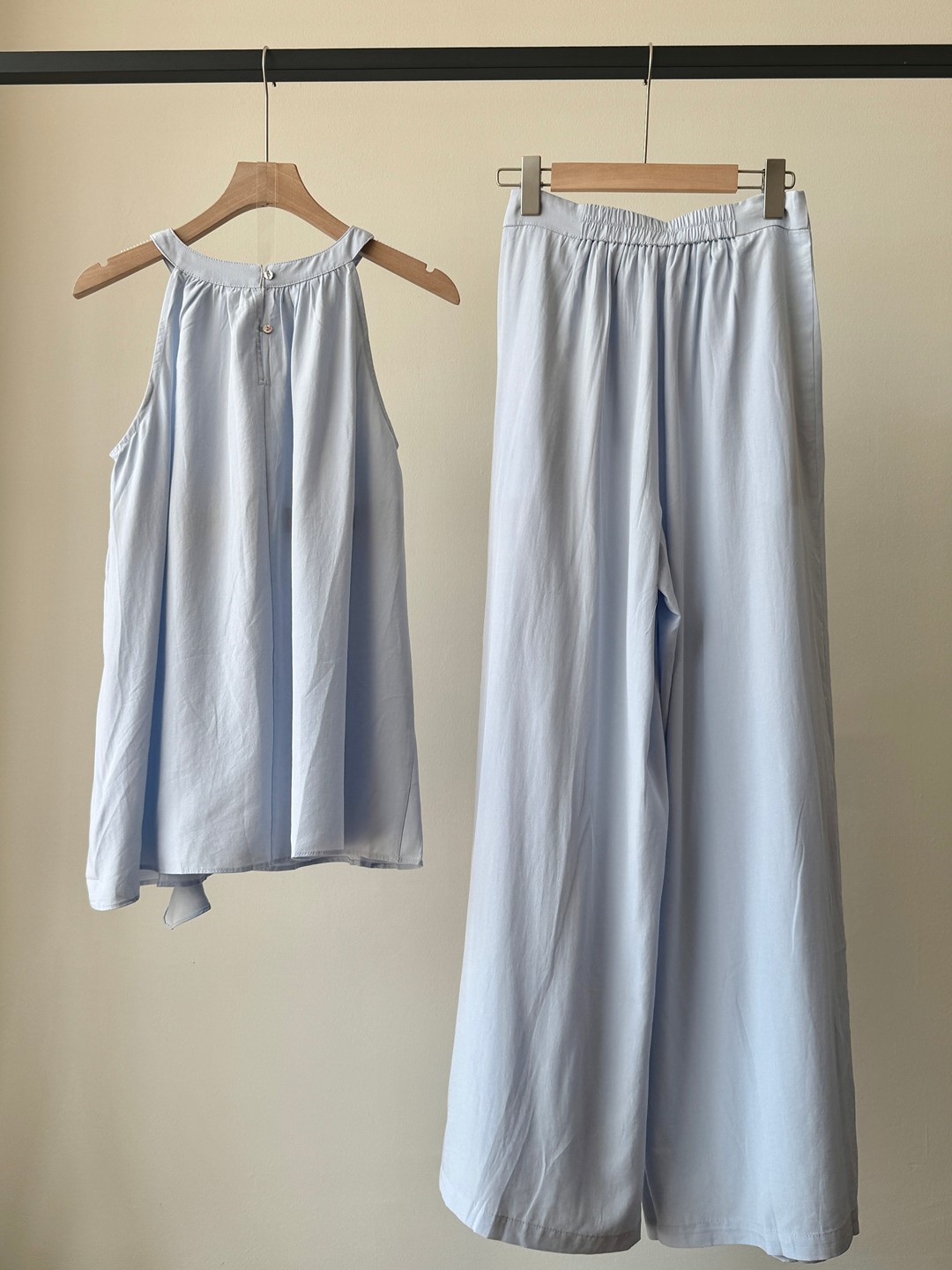 Peeta Halter Neck Top & Pants Set
