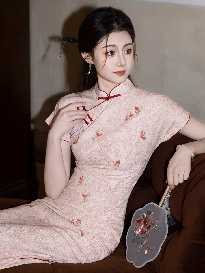 Ci Peng Floral Cheongsam