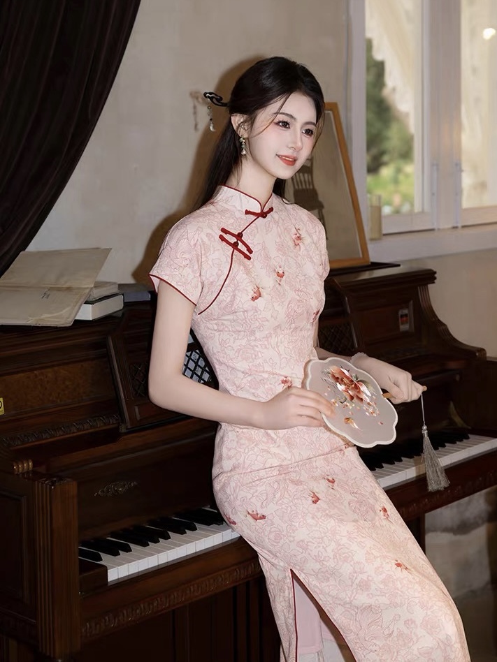 Ci Peng Floral Cheongsam