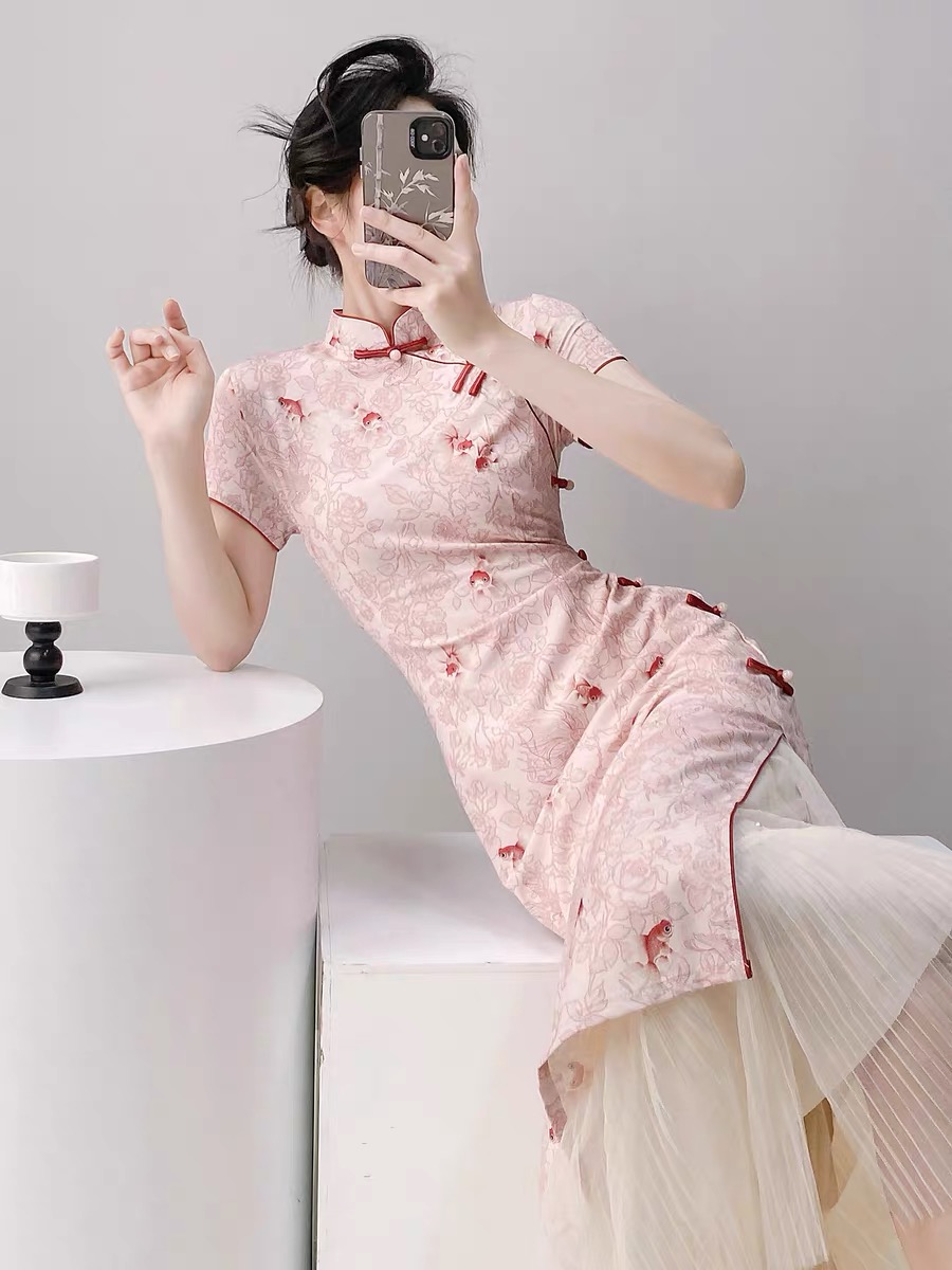 Ci Peng Floral Cheongsam