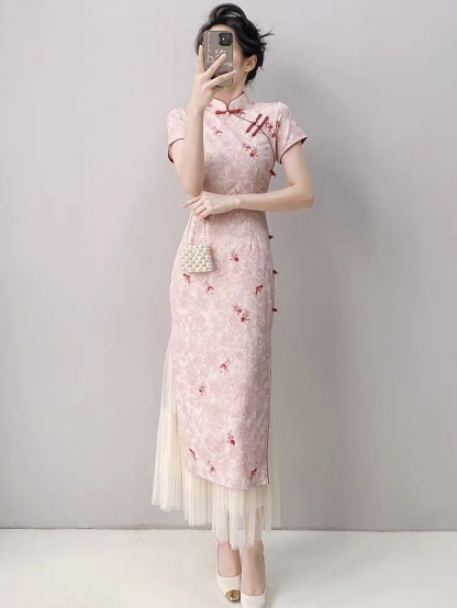 Ci Peng Floral Cheongsam