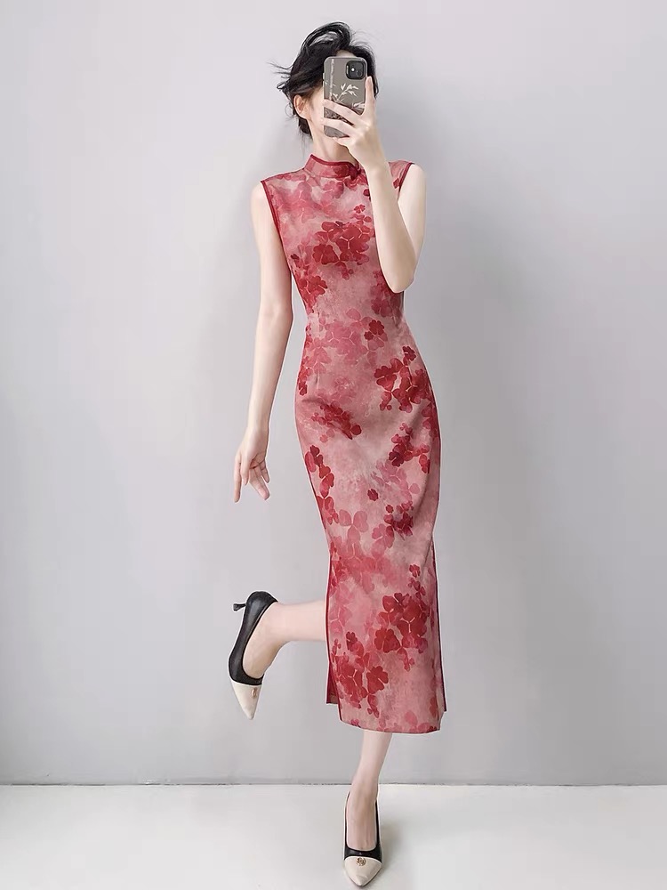 Ci Qu Sleevelss Cheongsam