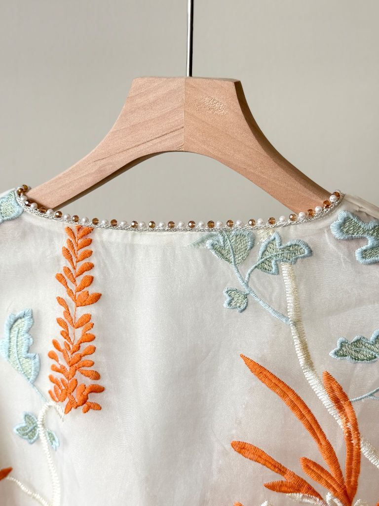 Li Ya Floral Embroided Long Sleeve Oriental Vest
