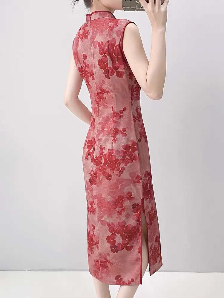 Ci Qu Sleevelss Cheongsam