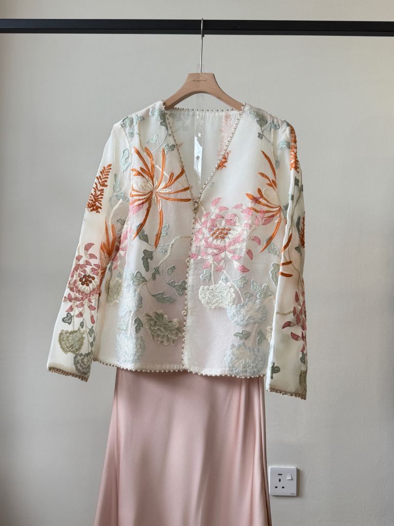 Li Ya Floral Embroided Long Sleeve Oriental Vest