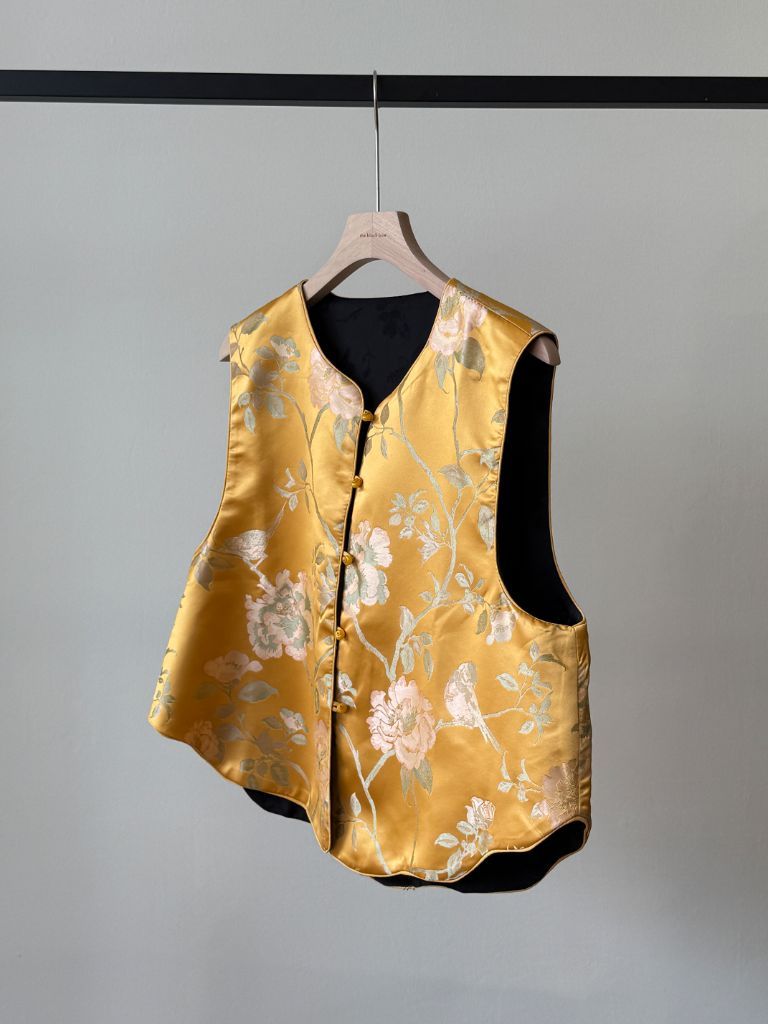 Shuang Hu Two Sided Floral Oriental Vest