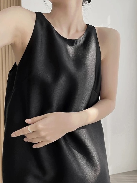 Mya Crew Neck Shift Dress