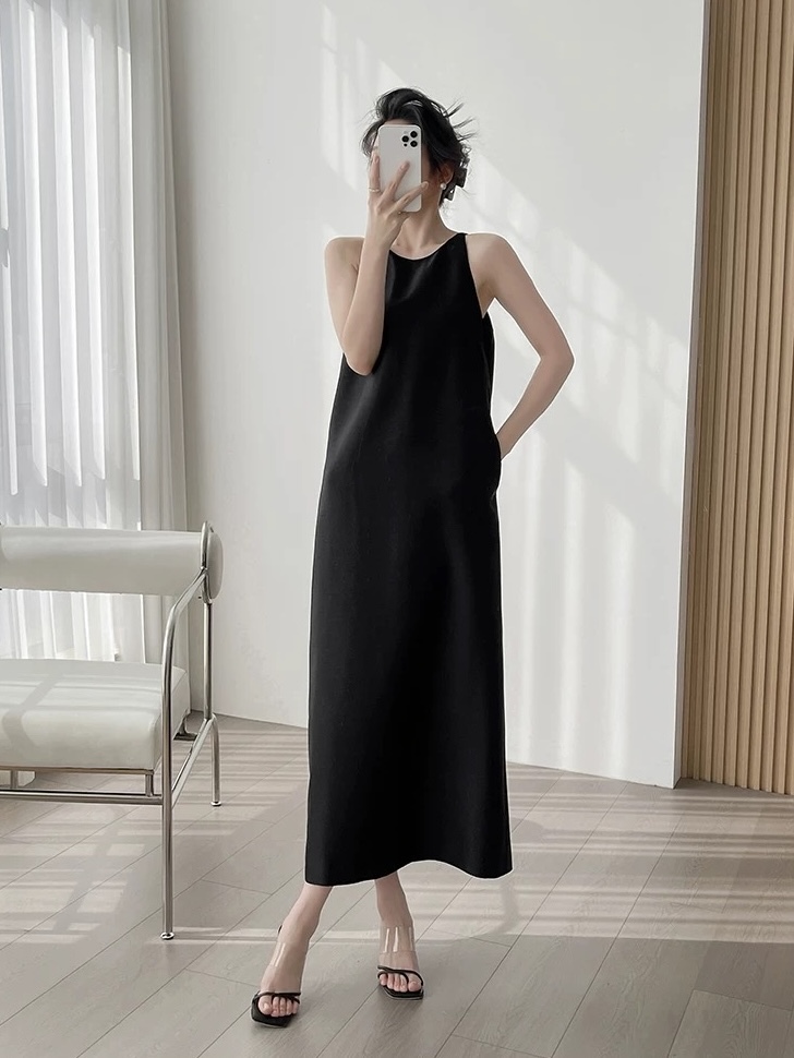 Mya Crew Neck Shift Dress