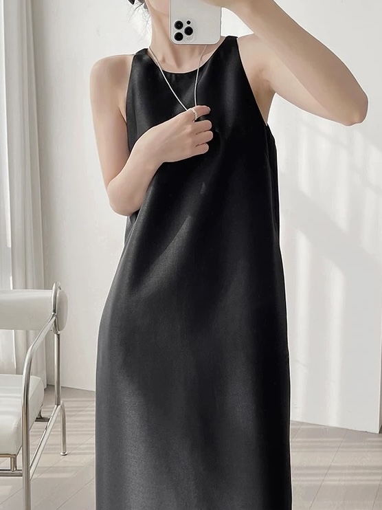 Mya Crew Neck Shift Dress