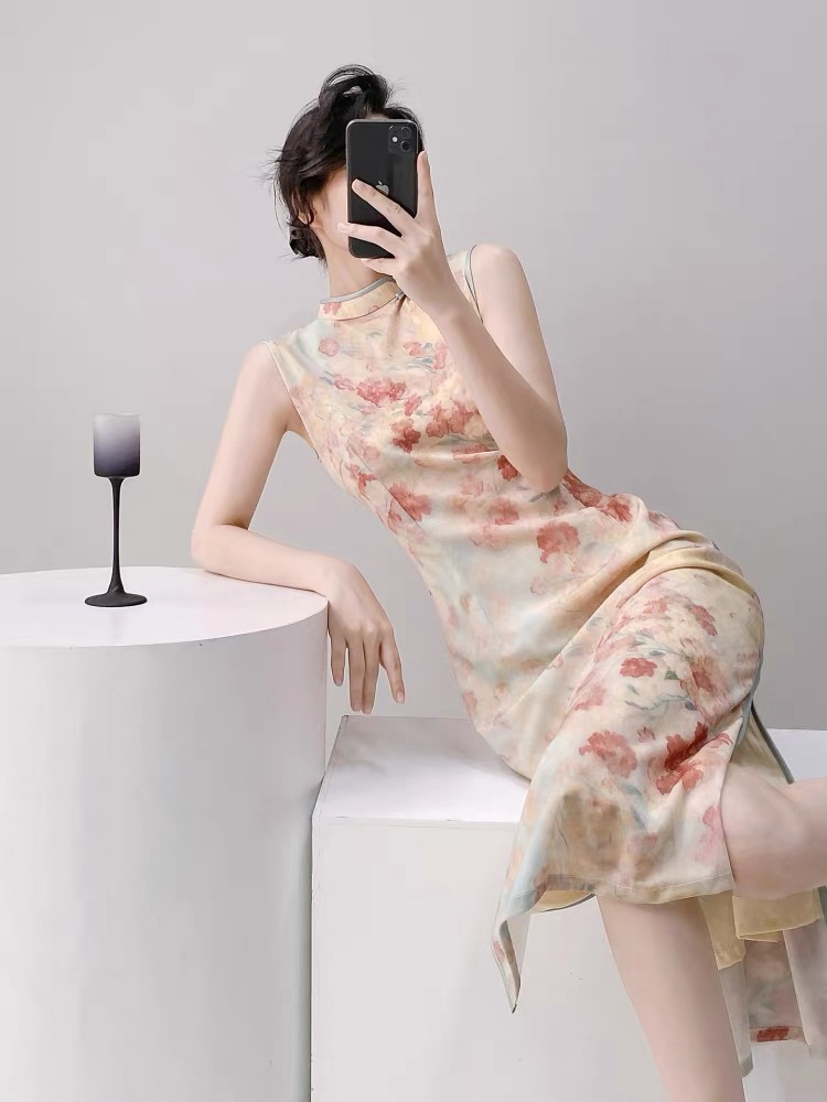 Ci Qing Floral Cheongsam
