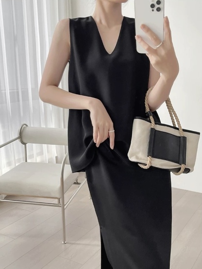 Mckenna Fake Two Piece Midi Dress