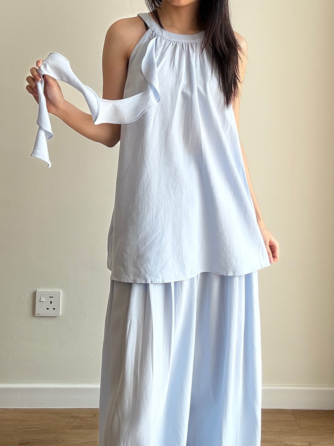 Peeta Halter Neck Top & Pants Set