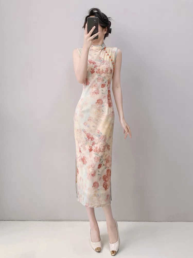 Ci Qing Floral Cheongsam