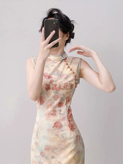 Ci Qing Floral Cheongsam