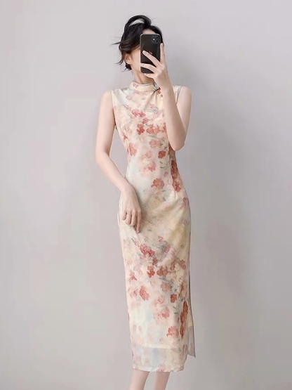 Ci Qing Floral Cheongsam