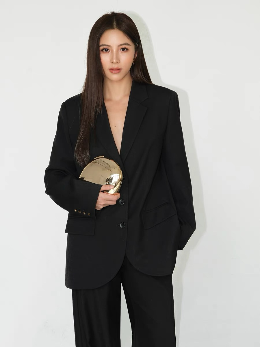 Jefferson Back Slit Oversized Blazer-The Black Bow-