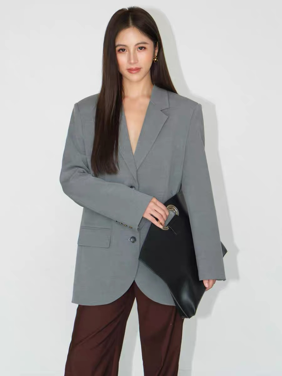 Jefferson Back Slit Oversized Blazer-The Black Bow-