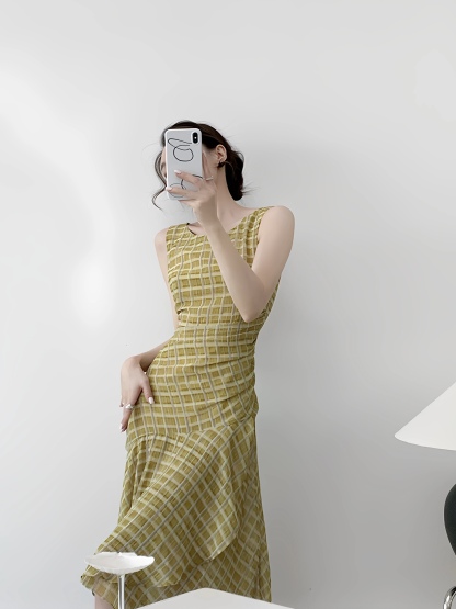 Mavys Vintage Check Bias-Cut Dress