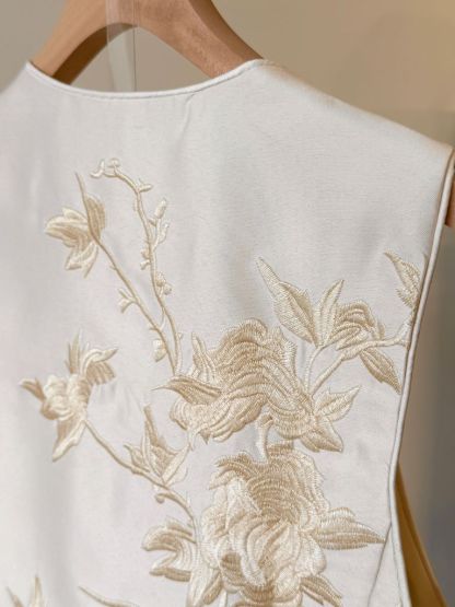 Shuang Lei Oriental Vest (POS)