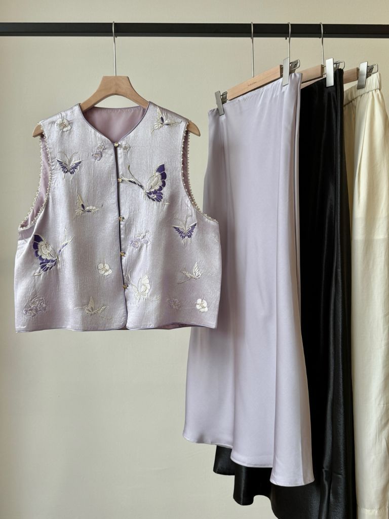 Shuang Die Butterfly Embroided Oriental Vest