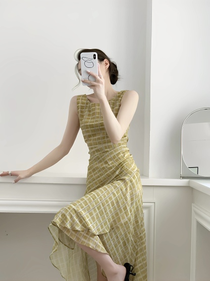 Mavys Vintage Check Bias-Cut Dress