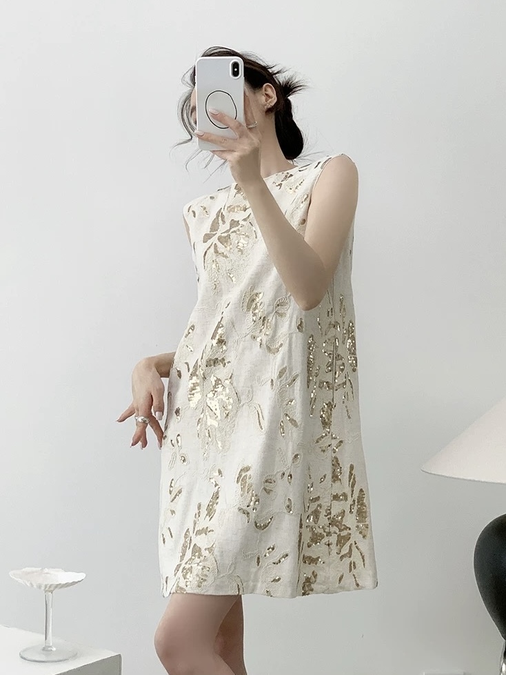 Martha Sequin Embelisshed Shift Dress