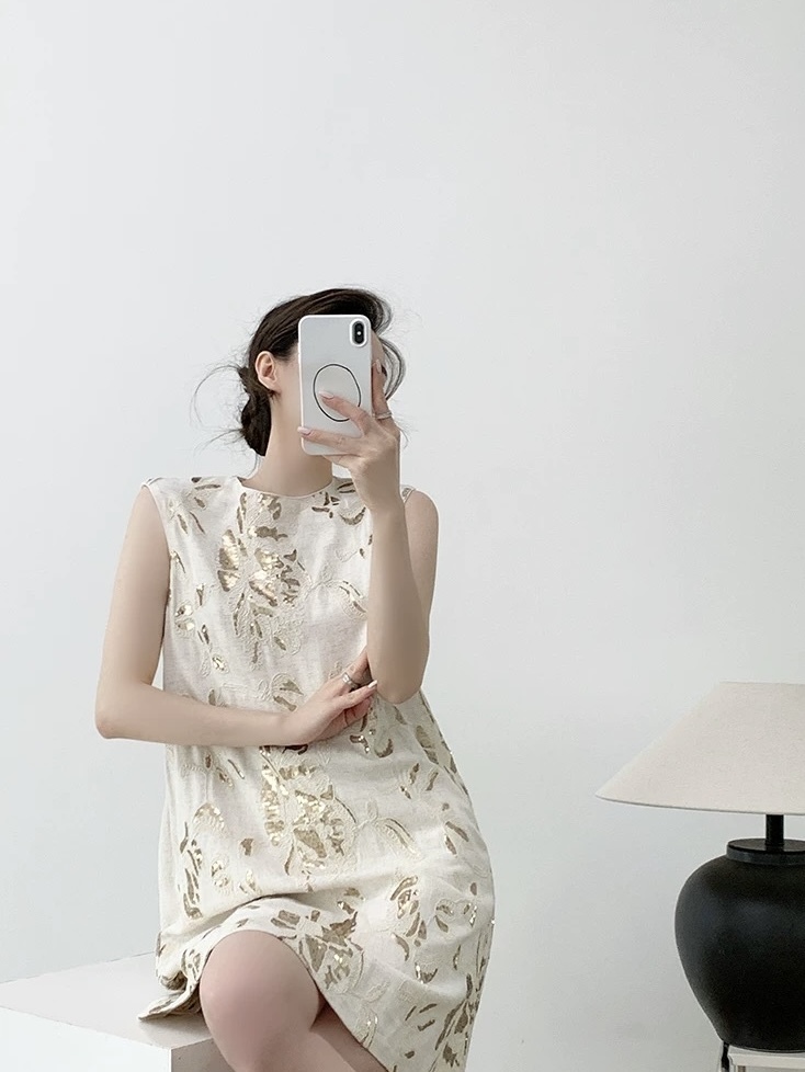 Martha Sequin Embelisshed Shift Dress