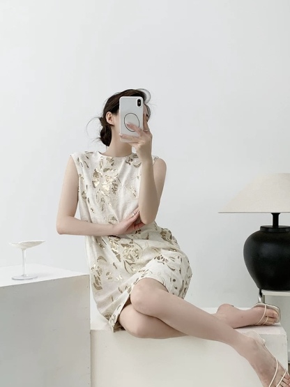 Martha Sequin Embelisshed Shift Dress